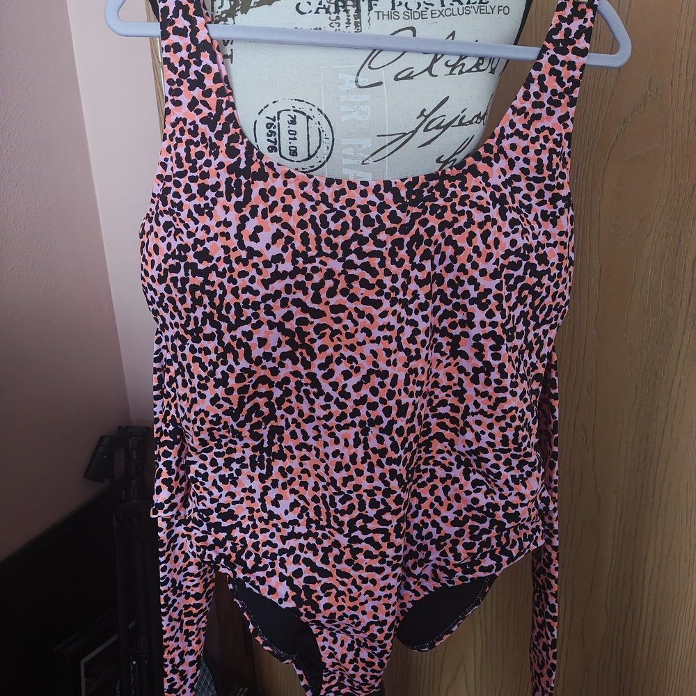 Fabletics Flash Orange and Black Swimsuit